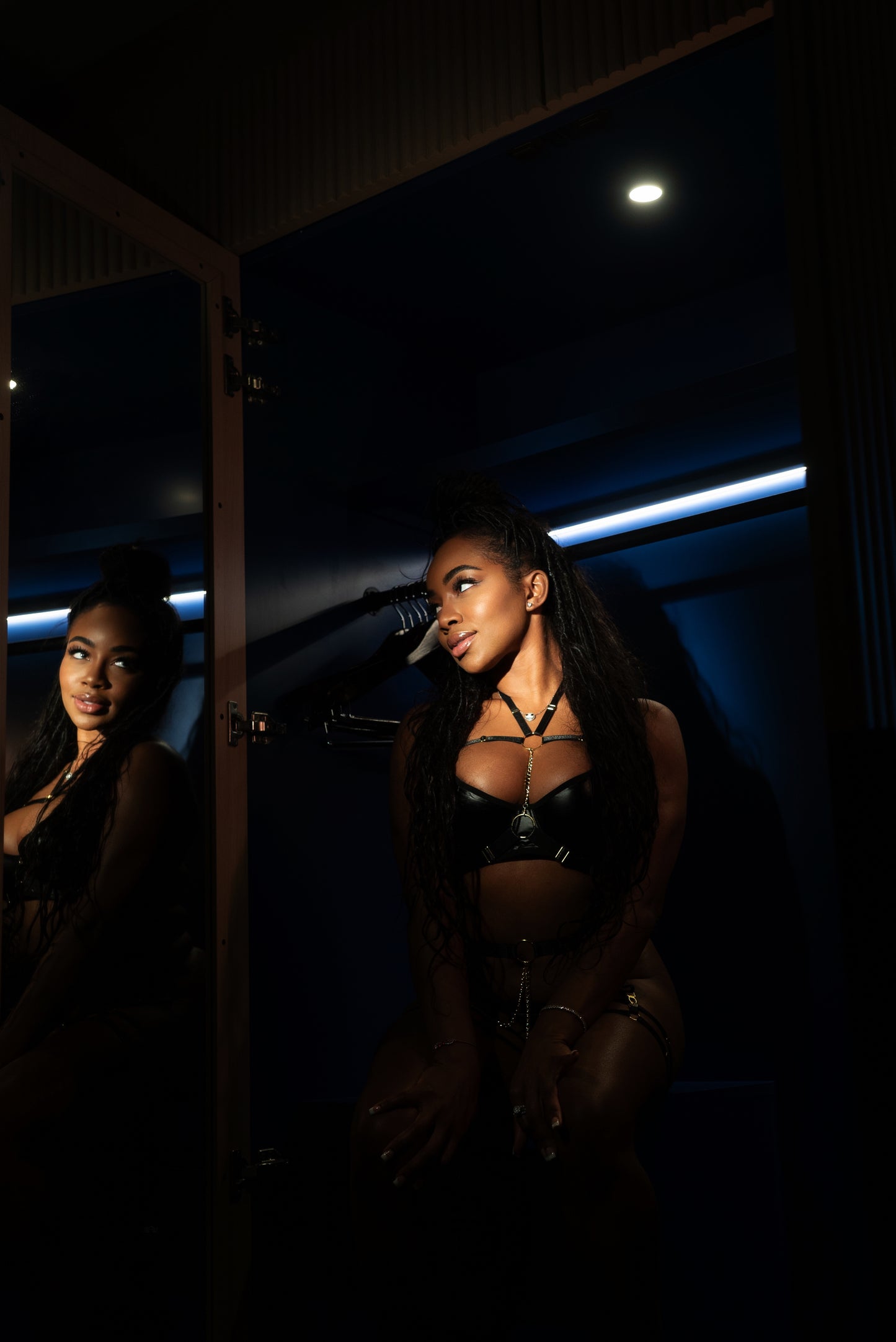 BuxDelight This Pussy Hugs Tight